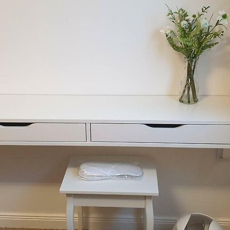 The Beach Apartment, Near Outlander Location كيركالدي المظهر الخارجي الصورة