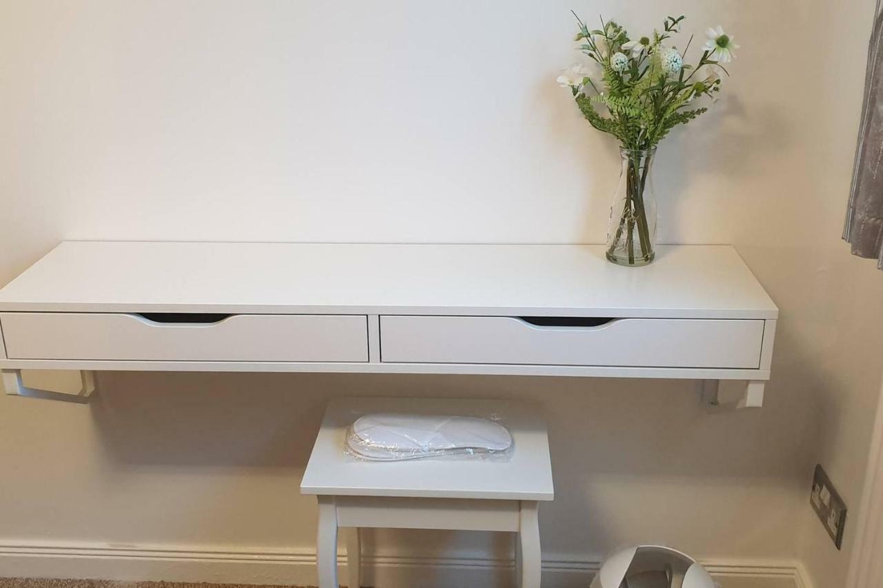 The Beach Apartment, Near Outlander Location كيركالدي المظهر الخارجي الصورة