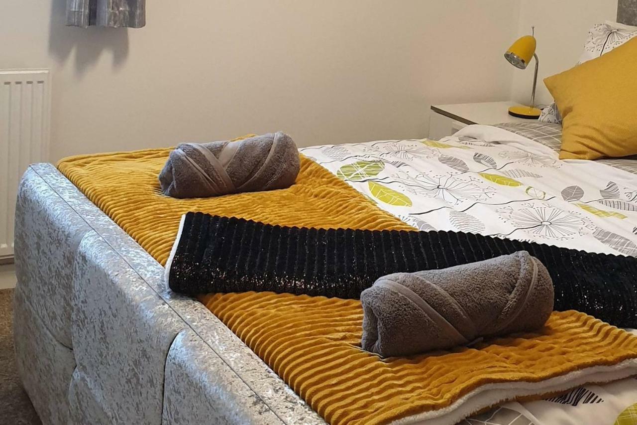 The Beach Apartment, Near Outlander Location كيركالدي المظهر الخارجي الصورة