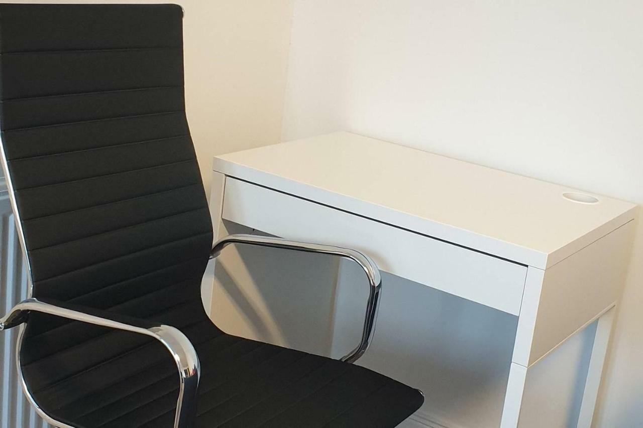 The Beach Apartment, Near Outlander Location كيركالدي المظهر الخارجي الصورة