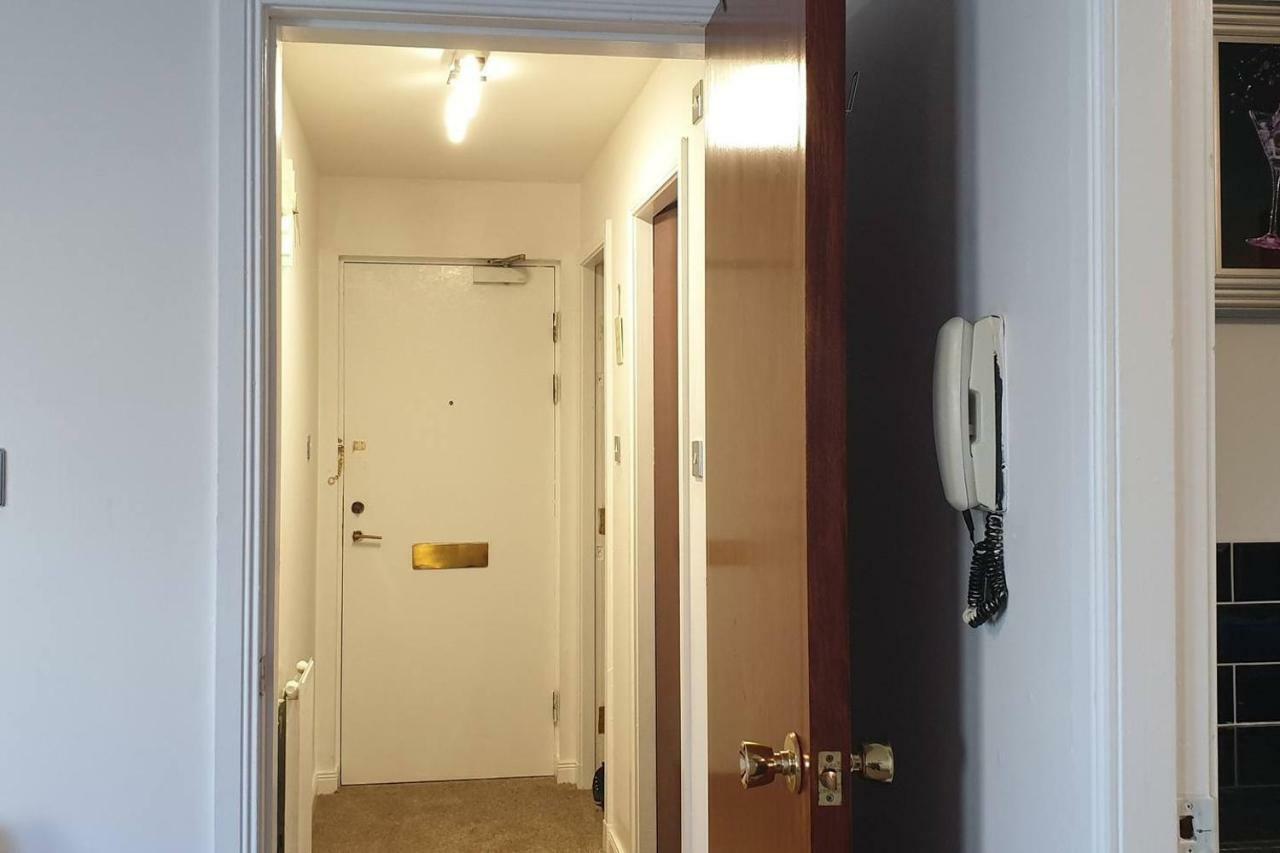 The Beach Apartment, Near Outlander Location كيركالدي المظهر الخارجي الصورة