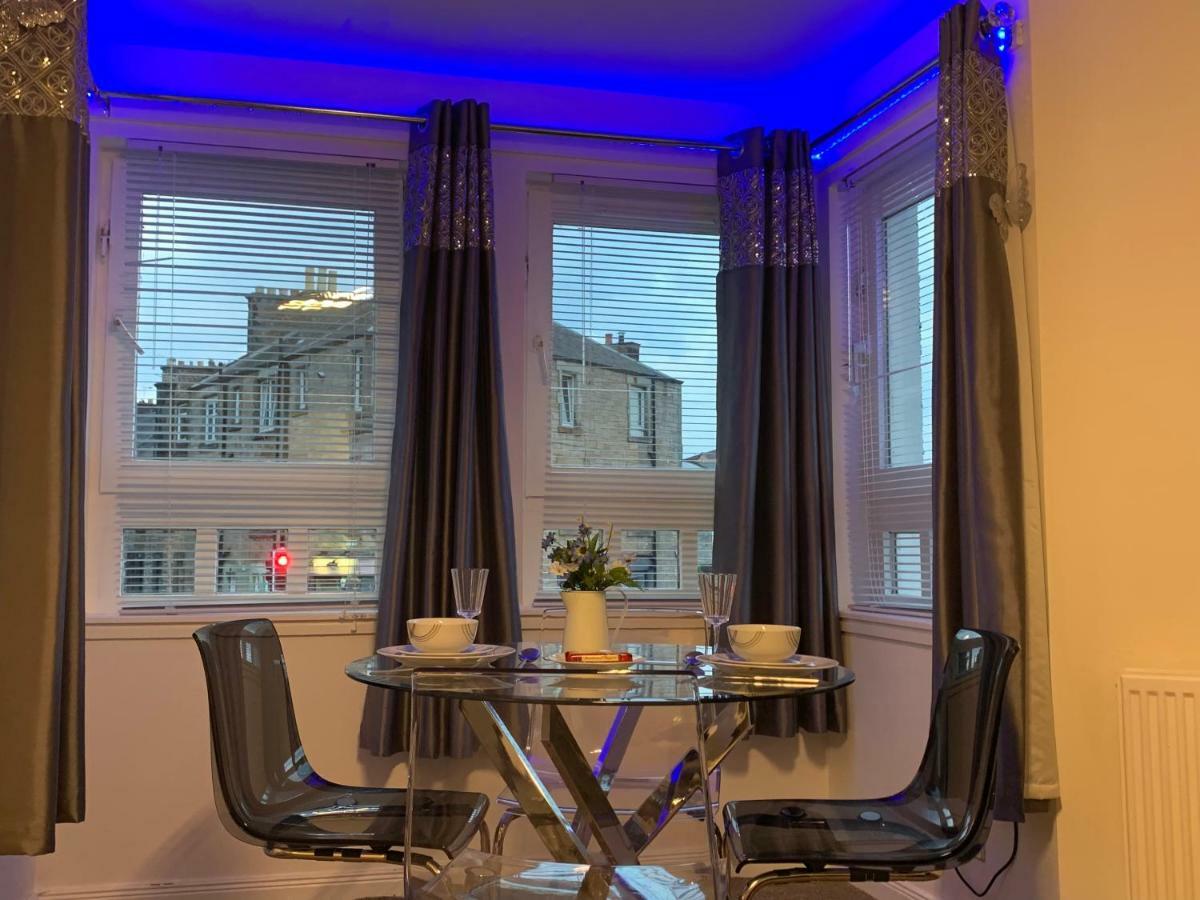The Beach Apartment, Near Outlander Location كيركالدي المظهر الخارجي الصورة